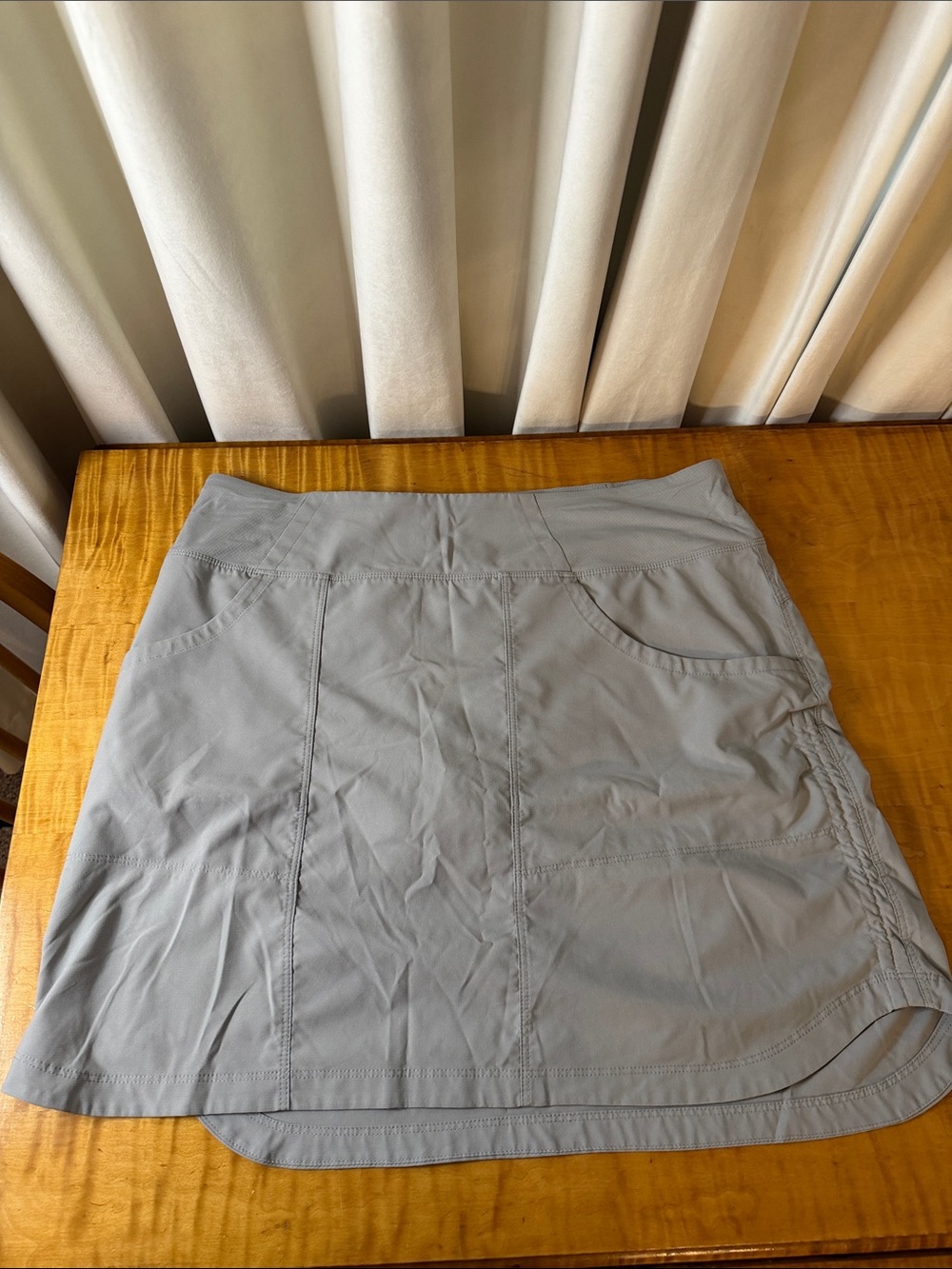 Patagonia Light Gray fishing skort Large